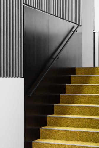 LANG BENEDEK ASSOCIATED ARCHITECTS S. R. O. | REKONŠTRUKCIA MULTIFUNKČNEJ SÁLY POD KOSTOLOM DONA BOSCA NA DORNKAPLI V TRNÁVKE