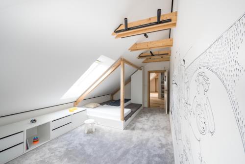 RICHARD KRÁĽOVIČ ARCHITEKTI | RODINNÝ DOM LEVOČA, REKONŠTRUKCIA