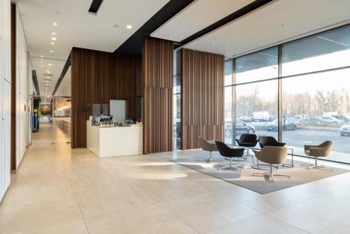 SIEBERT + TALAŠ, SPOL. S R.O. | INTERIÉR VSTUPNEJ HALY - EINSTEINOVA BUSINESS CENTER