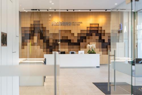 SIEBERT + TALAŠ, SPOL. S R.O. | INTERIÉR VSTUPNEJ HALY - EINSTEINOVA BUSINESS CENTER