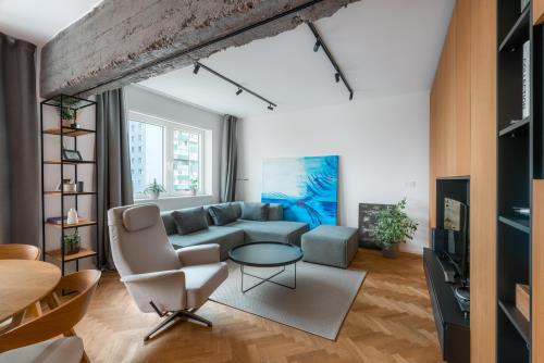 ABRAMA ARCHITEKTI | BYT KARADŽIČOVA