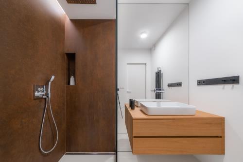 ABRAMA ARCHITEKTI | BYT KARADŽIČOVA