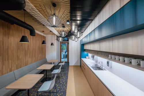 ARDELINE, S.R.O. | HOLCIM EUROPEAN BUSINESS SERVICES S.R.O.