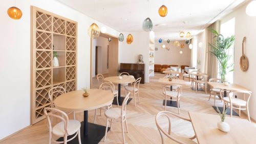 AVK ARCHITECTS | BASKE VILLA - KOMPLETNÁ REKONŠTRUKCIA