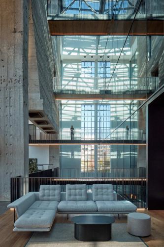 DF CREATIVE GROUP, STUDIO PERSPEKTIV, BEEF ARCHITEKTI, POINT ARCHTEKTI, PAMARCH | KONVERZIA JURKOVIČOVEJ TEPLÁRNE NKP BRATISLAVA