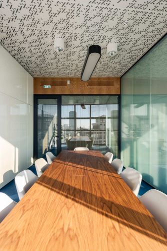 BEIONDE | PROXENTA OFFICES - KANCELÁRIE, KTORÉ SPÁJAJÚ