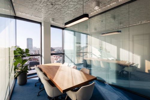 BEIONDE | PROXENTA OFFICES - KANCELÁRIE, KTORÉ SPÁJAJÚ