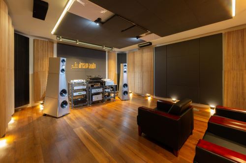 INGSITU S.R.O. | DREAMAUDIO - SHOWROOM