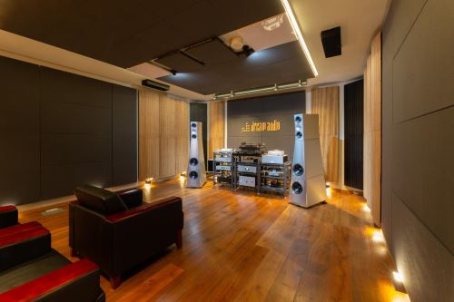 INGSITU S.R.O. | DREAMAUDIO - SHOWROOM