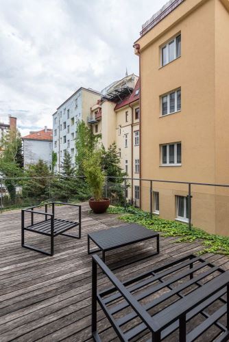 LANG BENEDEK ASSOCIATED ARCHITECTS | ATELIÉR ARCHITEKTOV