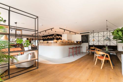 LIVELLO | SALIÓ. NITRA