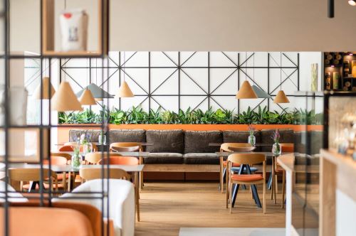 LIVELLO | SALIÓ. NITRA