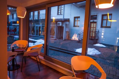 PJURE | ÚTULNÁ VINÁREŇ BOBULE V CENTRE MESTA