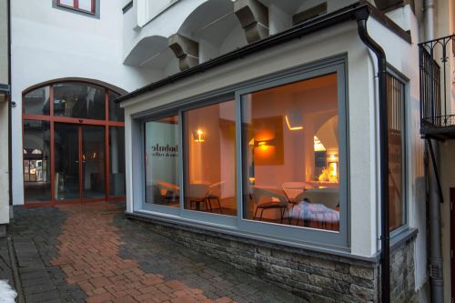 PJURE | ÚTULNÁ VINÁREŇ BOBULE V CENTRE MESTA